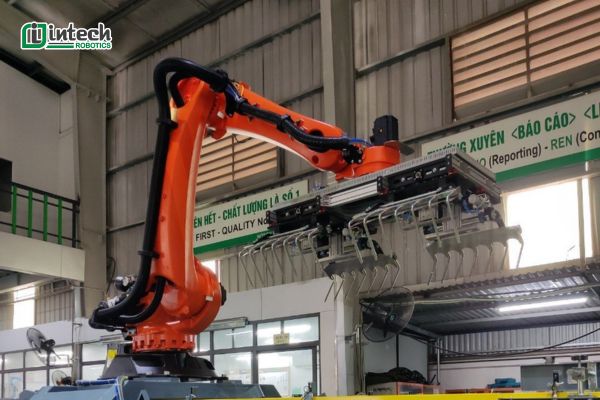 Lợi ích của hệ thống robot bốc xếp thùng carton