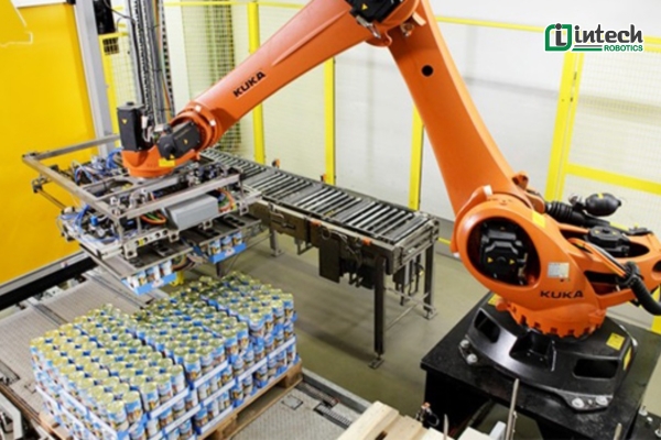 Sự cần thiết của Robot Palletizer